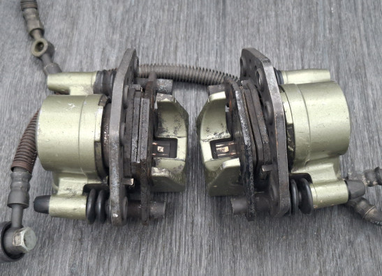 Brake calipers front Kawasaki GPZ 900
