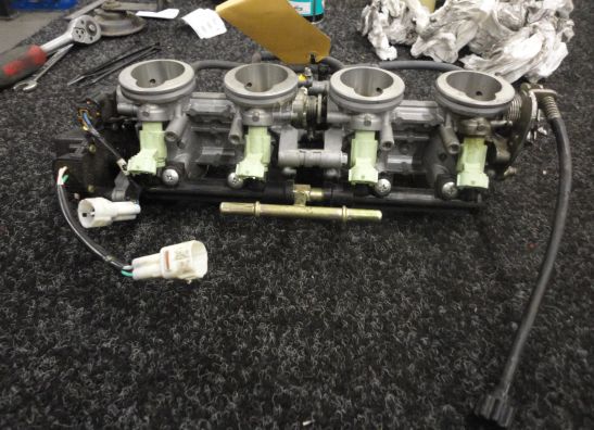 Throttle body Kawasaki ZX 6 R