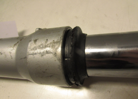 Voorpoot rechts compleet Honda VF 700  750 F