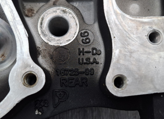 Cabezal de cilindro Harley Davidson FLSTF Fat Boy