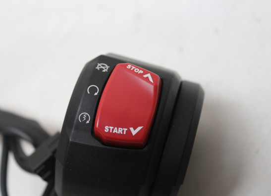 Handlebar switch assy right Suzuki GSX R 1000