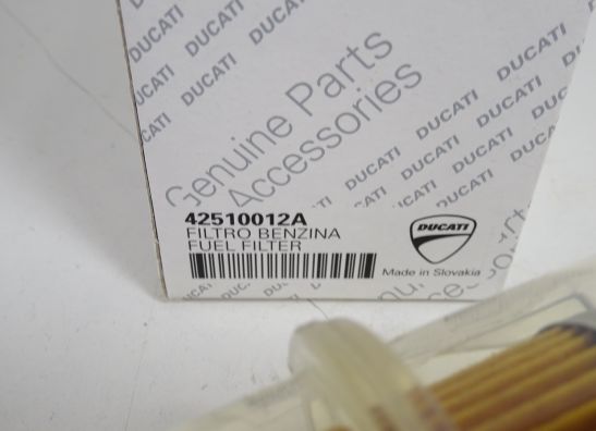 Brandstofpomp Ducati monster 900