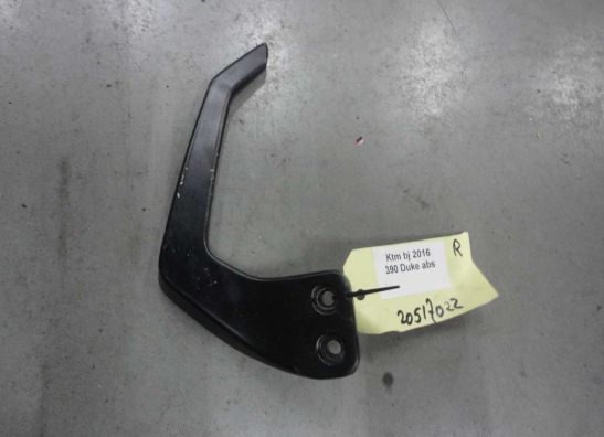 Achterhandvat KTM 390 Duke 2014-2016