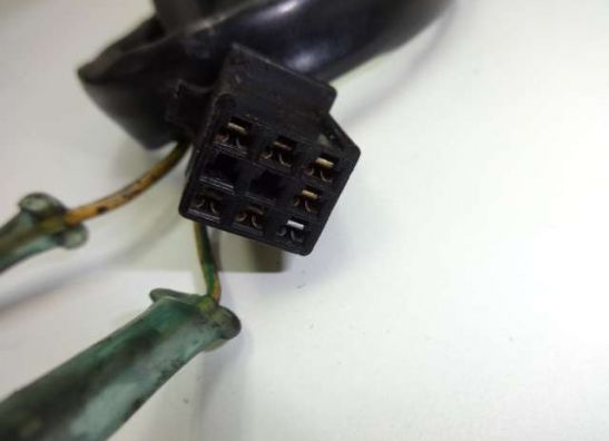 Handlebar switch assy right Suzuki GSX F 750