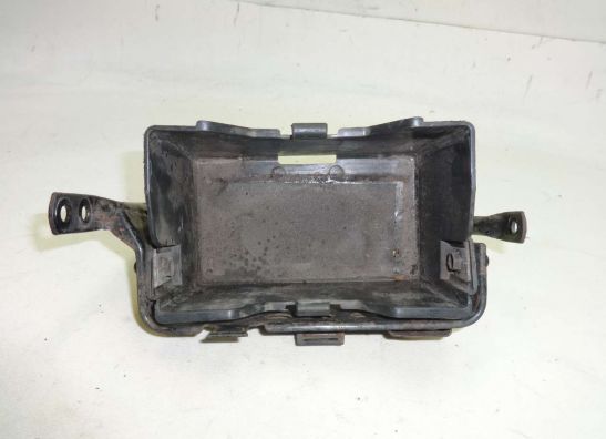 Batterie befestigung Yamaha TDM