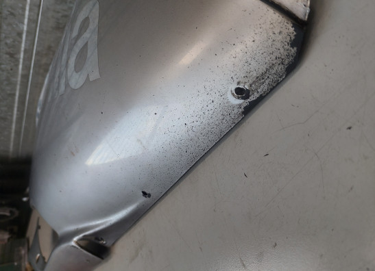 Rechter onderkuip Aprilia RSV 1000