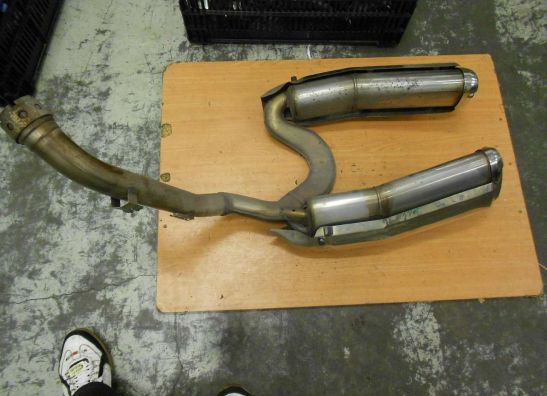 Auspuff Honda VFR 800 I