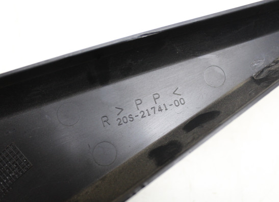 Cowl right small Yamaha XJ 6 N