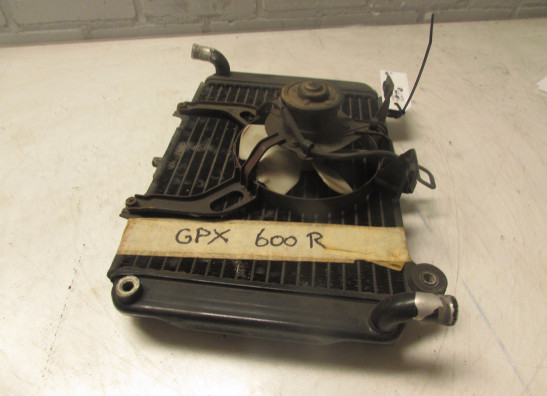 Kuhler Kawasaki GPX 600