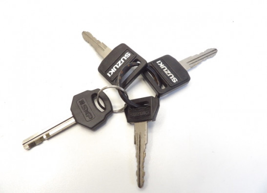 Contact slot Suzuki VX 800