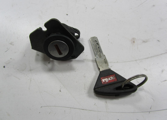 Slotenset Aprilia RSV 1000 2004-2010