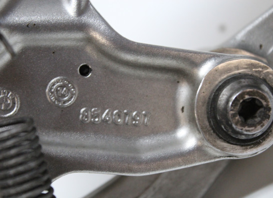 Fussrastetrager vorne rechts BMW R 1200 R