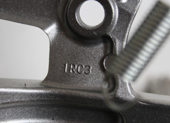 Main step holder right Yamaha XSR 900