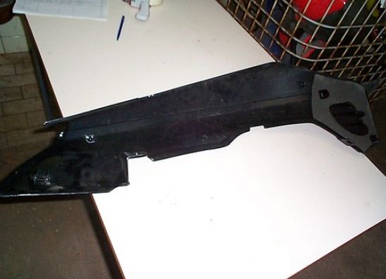Rechter achterkant Suzuki RF 900