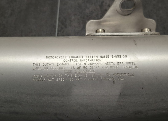 Auspuff Ducati Monster 800