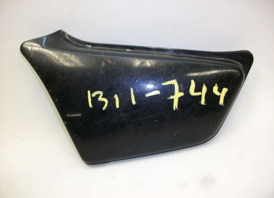 Seitenverkleidung links klein Honda VF 700  750 C Magna