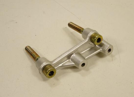 Rempomp achter Aprilia RSV 1000