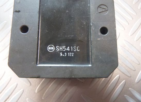 Regulator rectifier  BMW F 700 GS