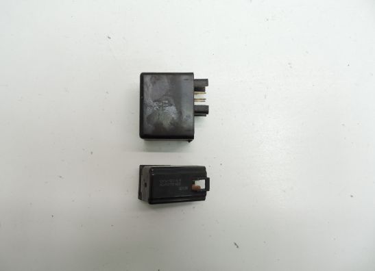 Relais unit Suzuki Burgman 400