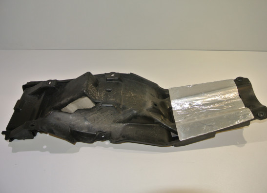 Achterspatbord Suzuki GSR 600