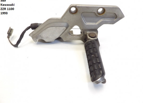 Main step holder right Kawasaki ZZR 1100
