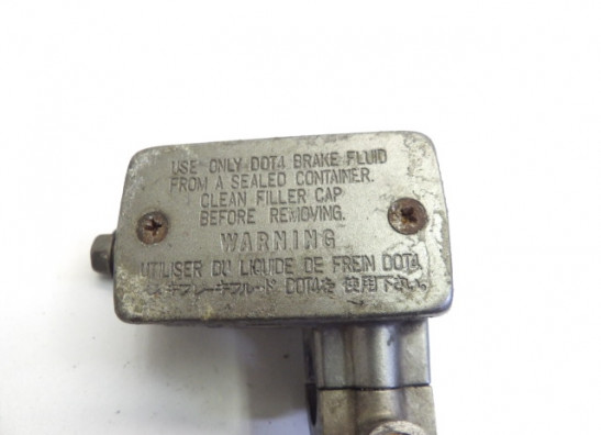 Front brake master cylinder  Suzuki VX 800