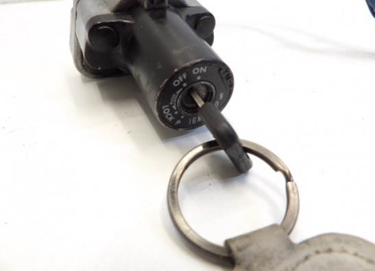 Slotenset Yamaha TDM