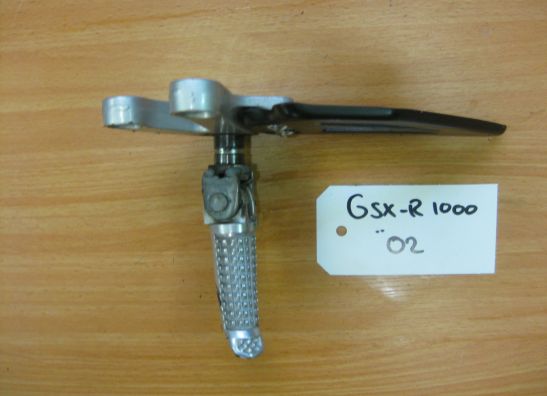 Main step holder left Suzuki GSX R 1000