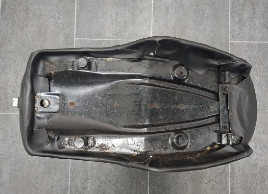 Zadel Moto Guzzi V 65 C