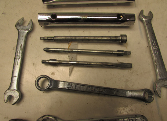 Tool set Honda CBR 1000 F