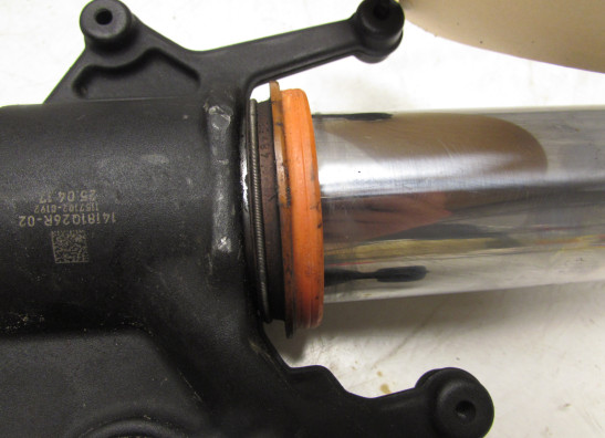 Voorpoot rechts onder KTM 1290 Super duke