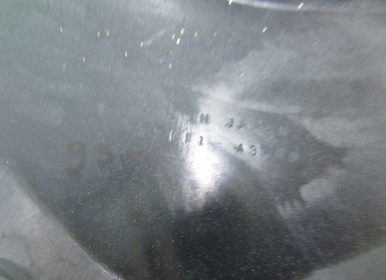 Rechter zijkuip klein Suzuki GSX 550 EF