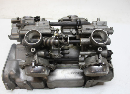 Carburetor assy Honda VF 700  750 S Sabre