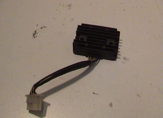 Spanningsregelaar Kawasaki ZZR 250