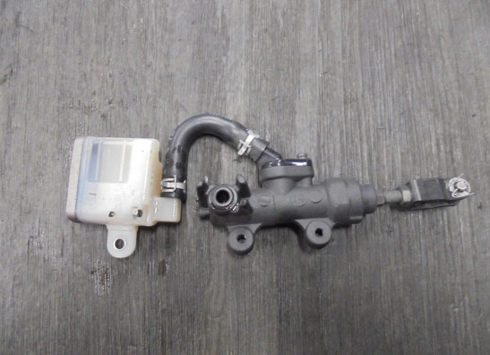 Bremszylinder hinten Suzuki GSX S 750