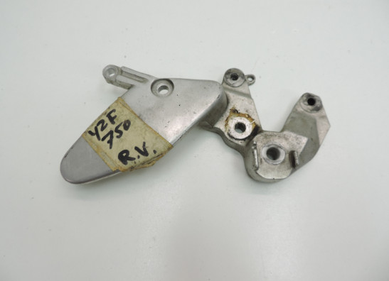 Main step holder right Yamaha YZF 750