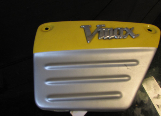 Cowl right small Yamaha V max