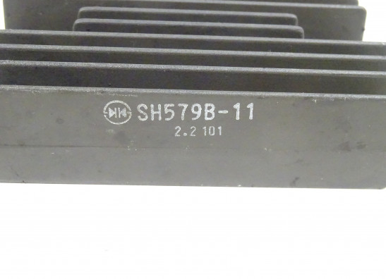 Spanningsregelaar Ducati monster 796