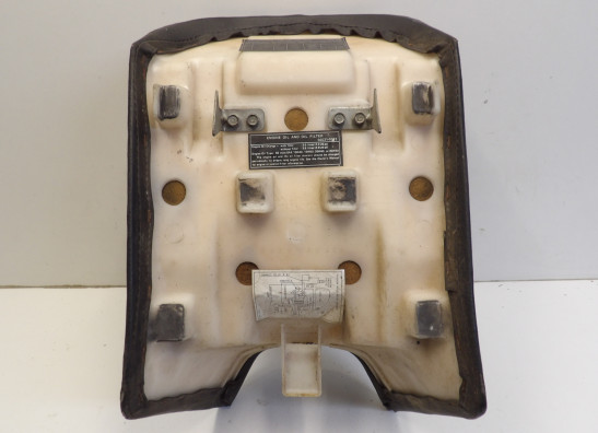 Zadel Kawasaki GPX 600