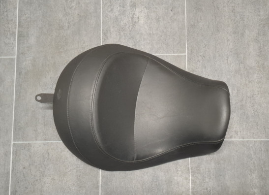 Zadel Harley Davidson FXDB Street Bob