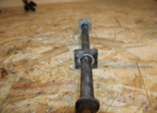 Achteras Kawasaki ER 6