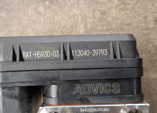 ABS pomp Yamaha Tracer 7