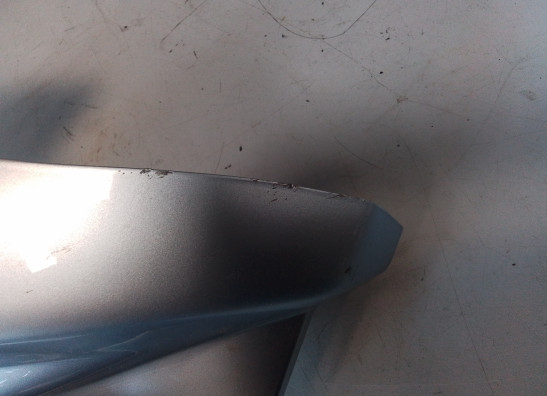 Rechter zijkuip klein Aprilia RST 1000 Futura