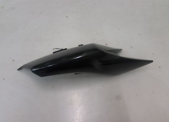 Rechter achterkant Suzuki GSX R 750