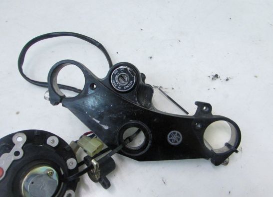 Schlosssatz Yamaha YZF R6