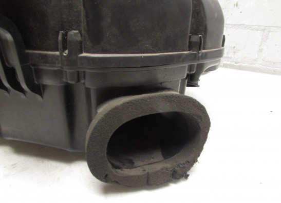 Air cleaner case Suzuki GSX R 750