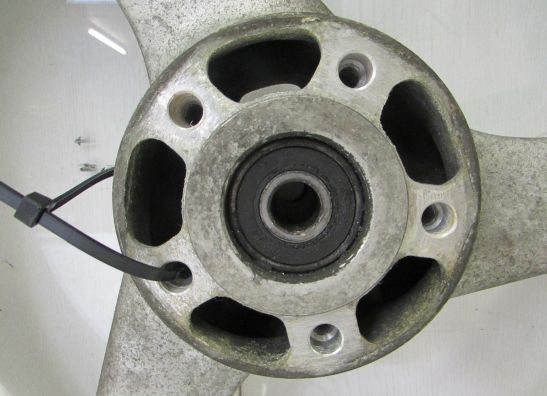 Front Wheel Suzuki GSX F 750