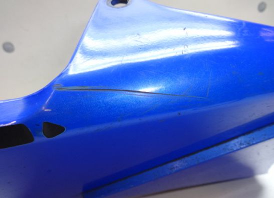 Cowl under Suzuki GSX R 750