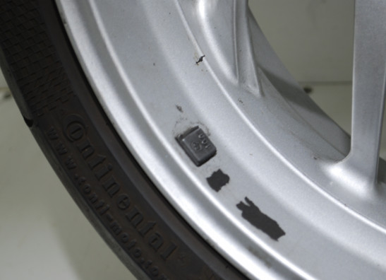 Rear wheel BMW K 1200 R 