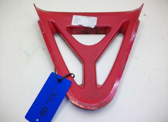 Cowl V shape under Yamaha YZF R1